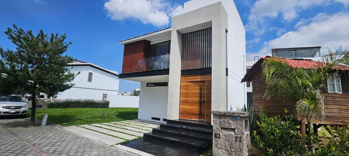 Casa en Venta en Condado del Valle, Metepec, Estado de México